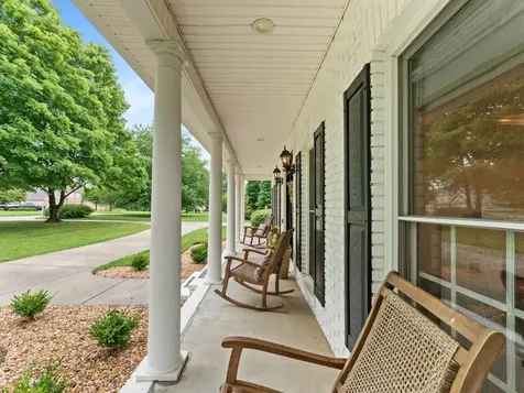 106 Fairways Blvd, N Tullahoma TN 37388