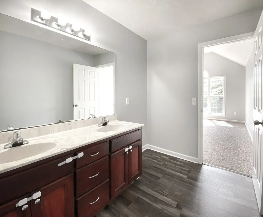 108 Sims Avenue Wartrace TN 37183