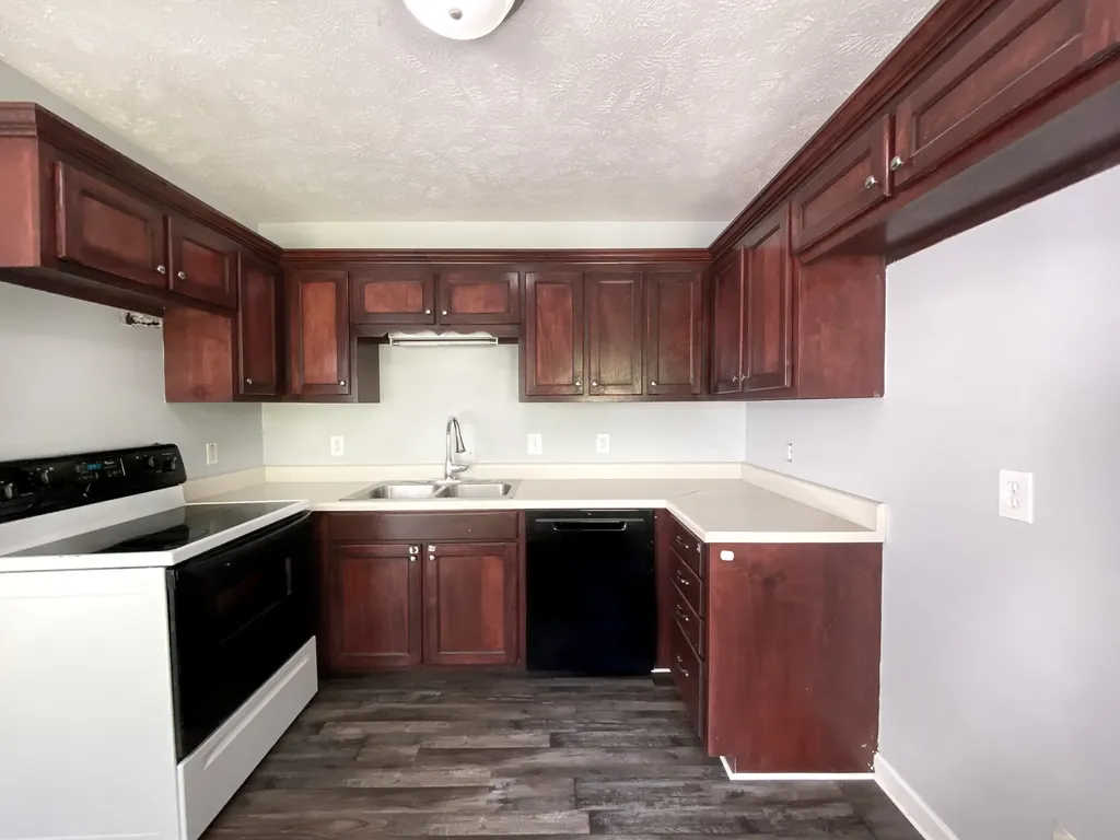 108 Sims Avenue Wartrace TN 37183