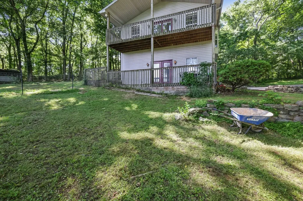 1153 Bear Creek Pike Columbia TN 38401