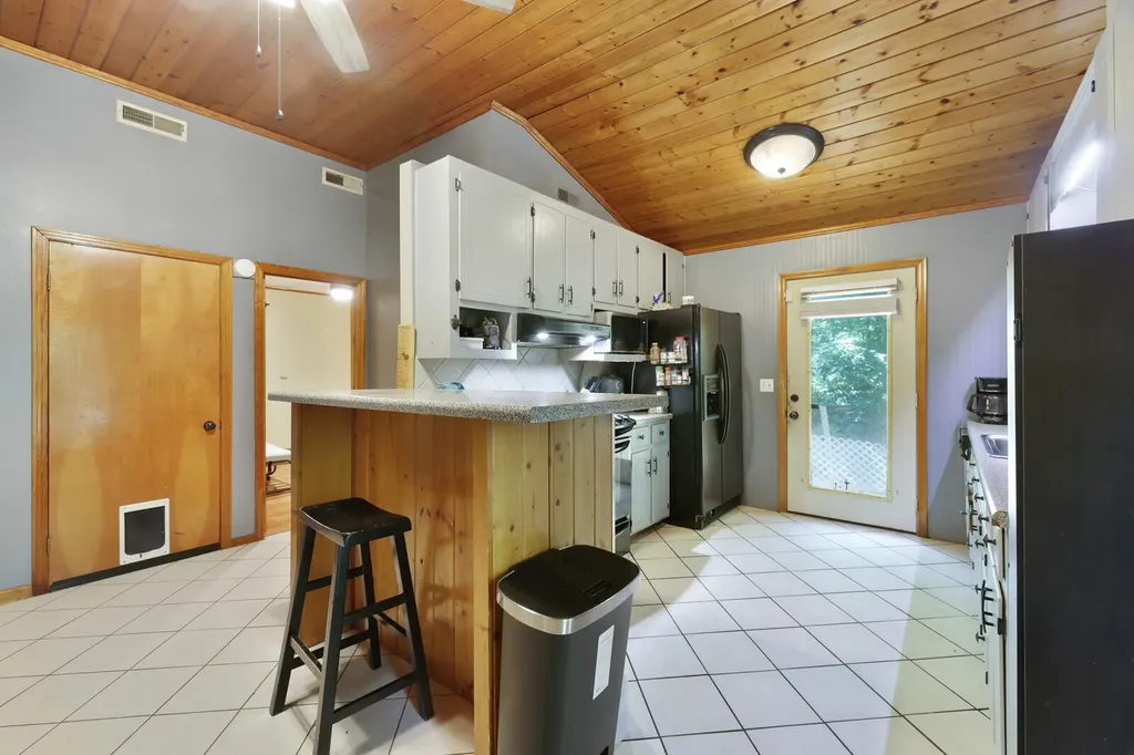 1153 Bear Creek Pike Columbia TN 38401