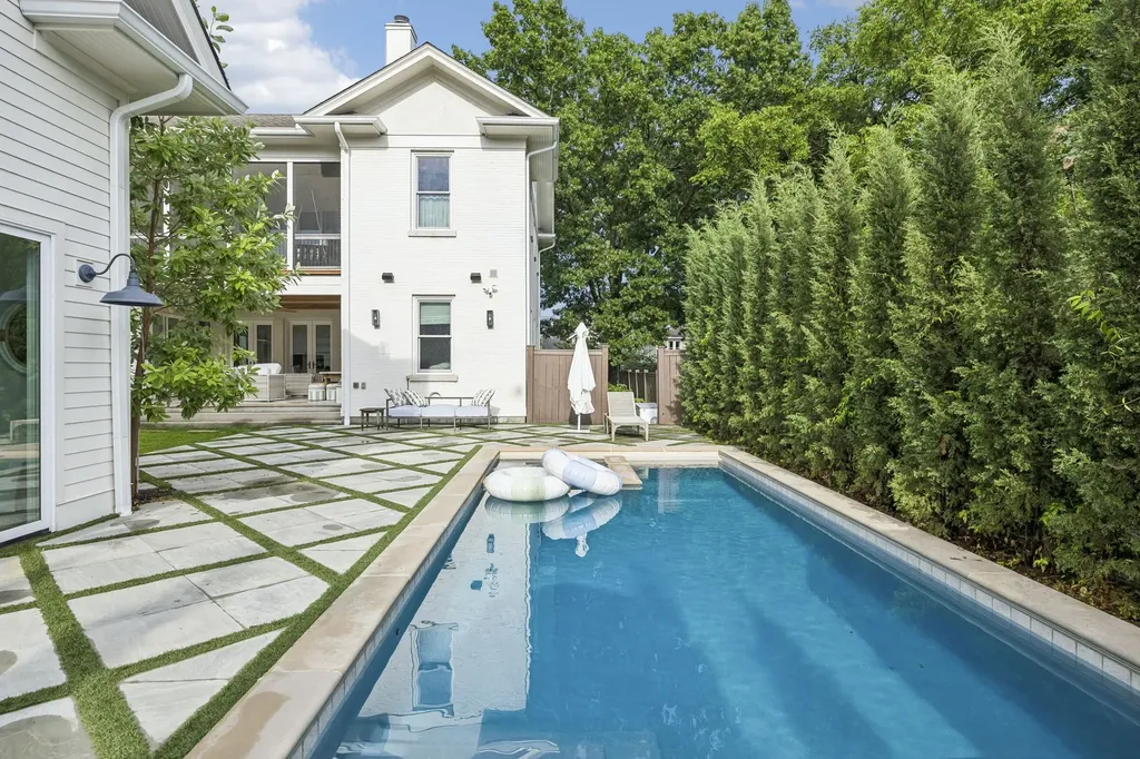 2509 Oakland Avenue Nashville TN 37212
