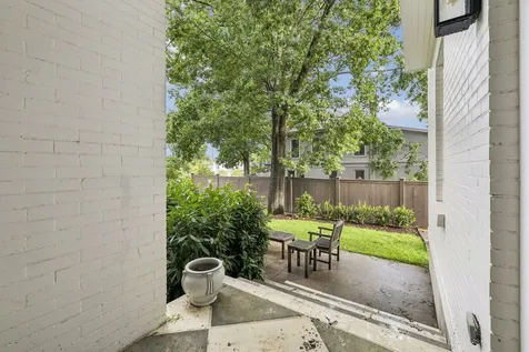 2509 Oakland Avenue Nashville TN 37212