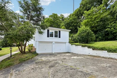 114 Fairview Drive Mount Pleasant TN 38474