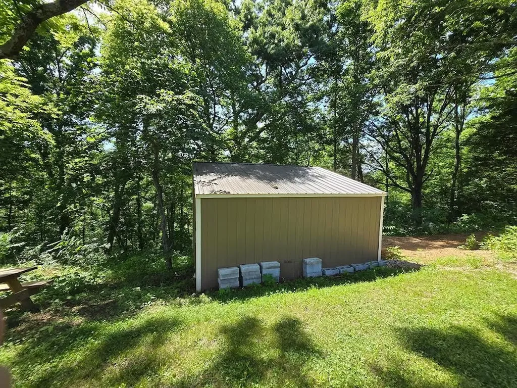 5413 Cookeville Highway Smithville TN 37166