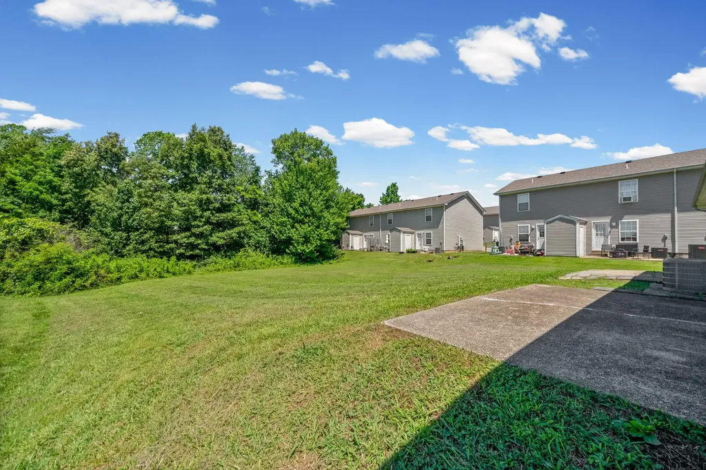 256 Executive Avenue Clarksville TN 37042