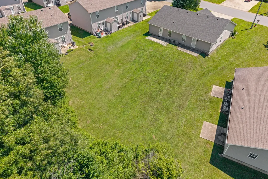 256 Executive Avenue Clarksville TN 37042