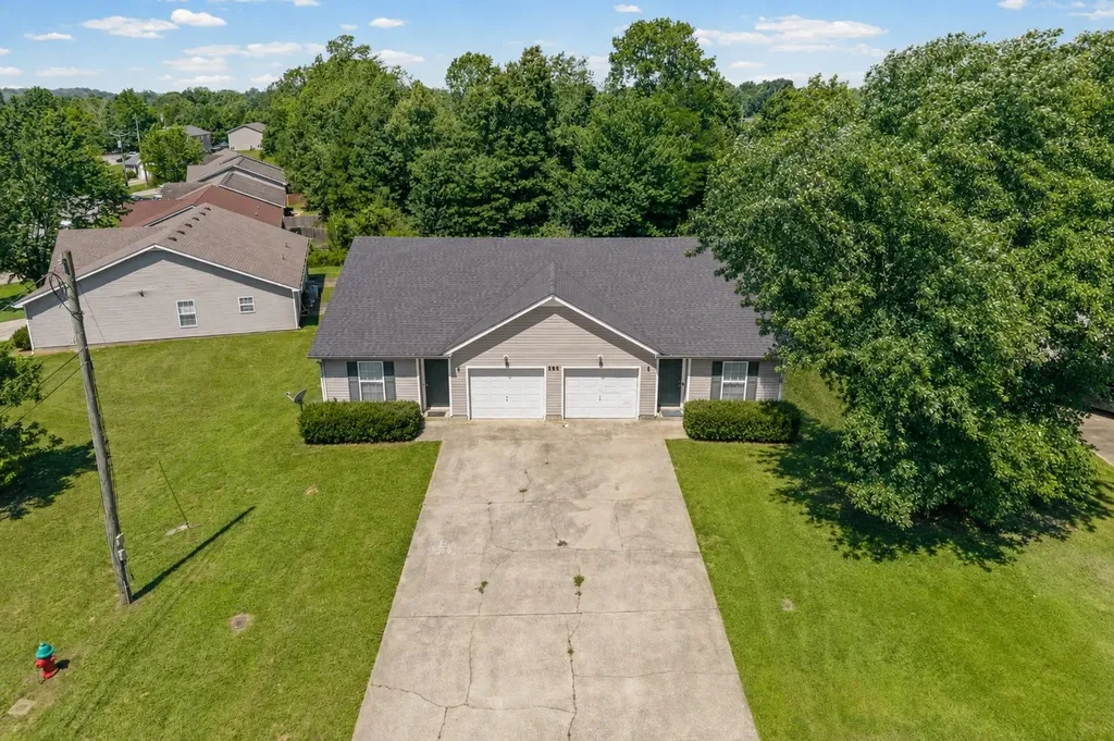 256 Executive Avenue Clarksville TN 37042