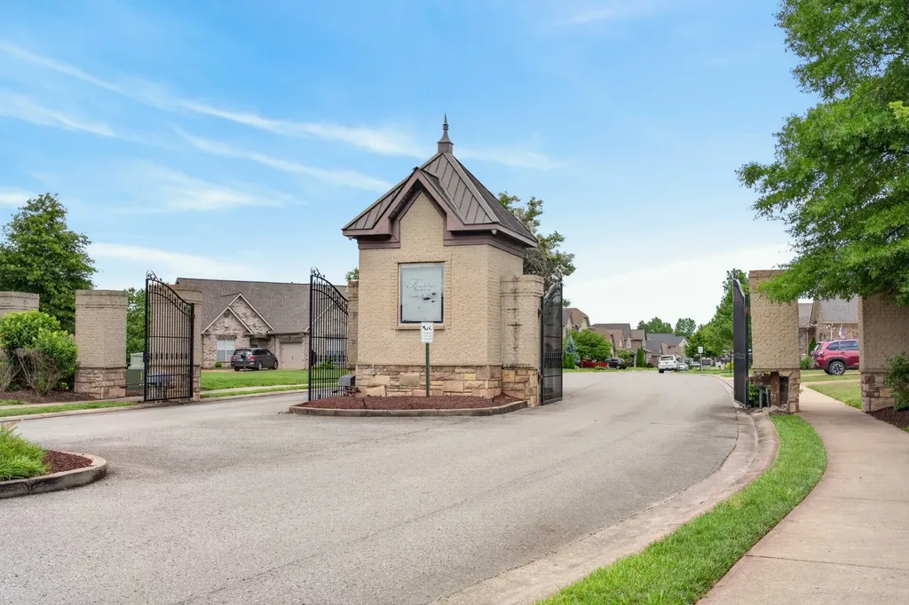 123 Annapolis Bend Circle Hendersonville TN 37075