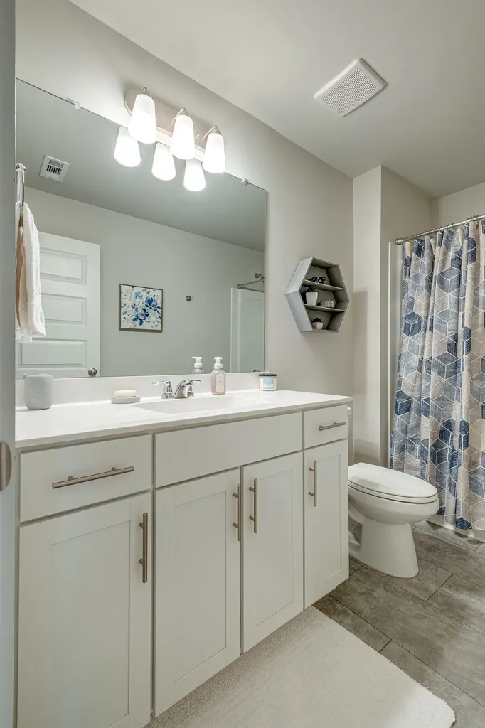 1049 Henley Pvt Lane Gallatin TN 37066