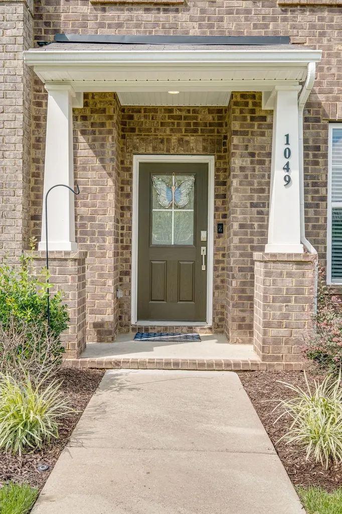 1049 Henley Pvt Lane Gallatin TN 37066