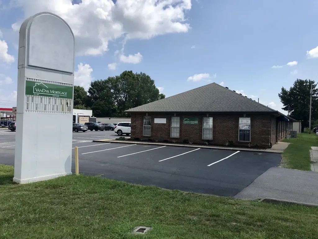 2515 Wilma Rudolph Boulevard Clarksville TN 37040