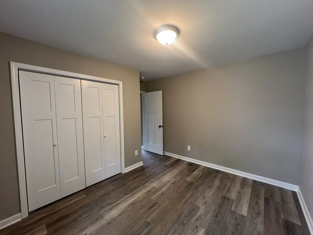 208 Strawberry Street Portland TN 37148