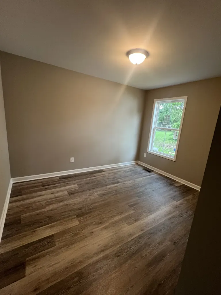208 Strawberry Street Portland TN 37148