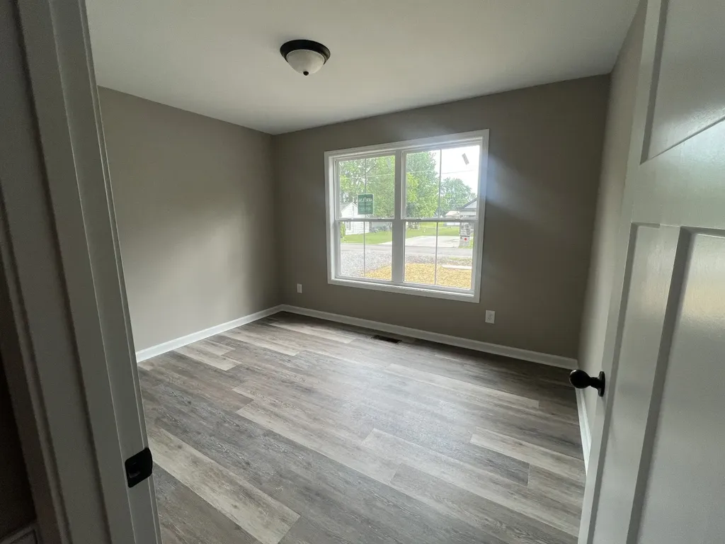 208 Strawberry Street Portland TN 37148