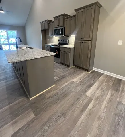 208 Strawberry Street Portland TN 37148