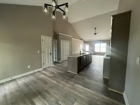 208 Strawberry Street Portland TN 37148