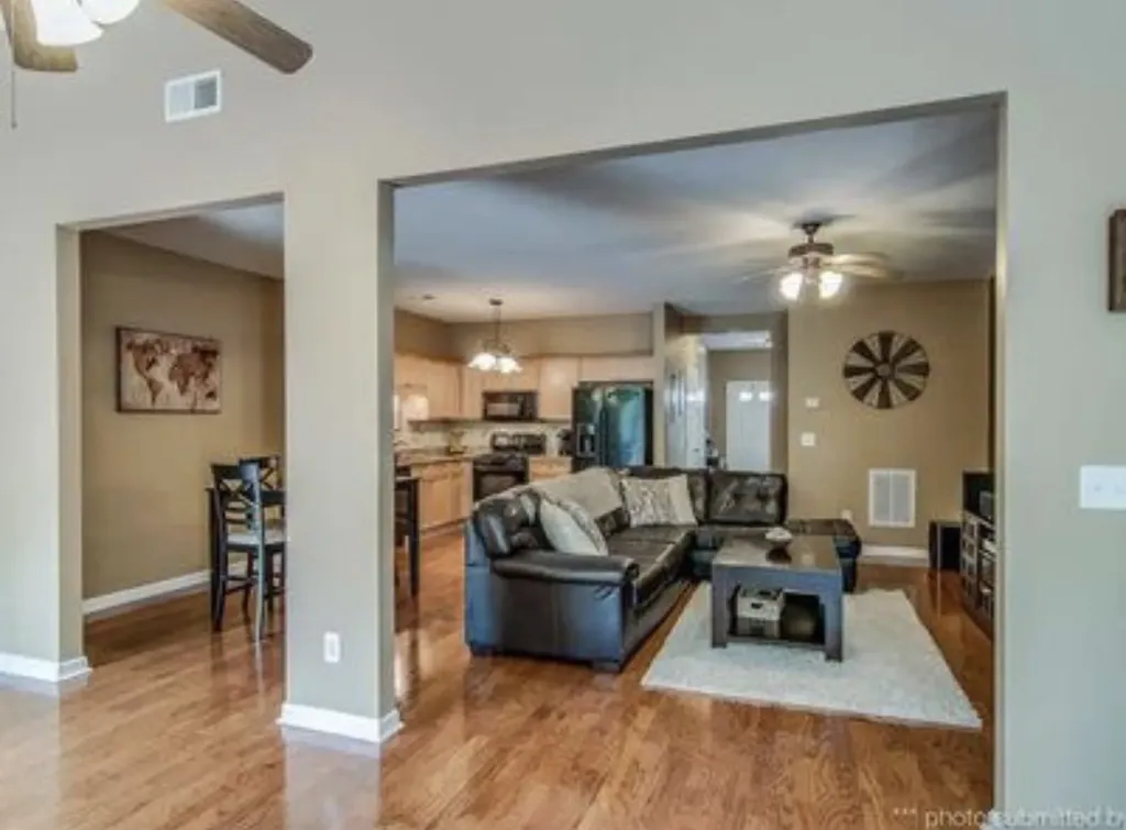 7277 Charlotte Pike Nashville TN 37209