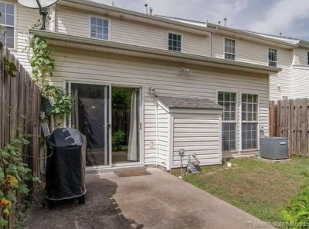 7277 Charlotte Pike Nashville TN 37209