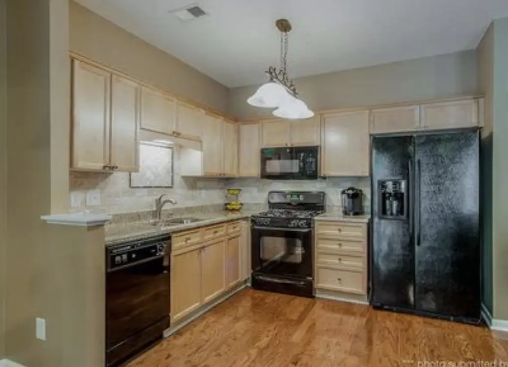 7277 Charlotte Pike Nashville TN 37209
