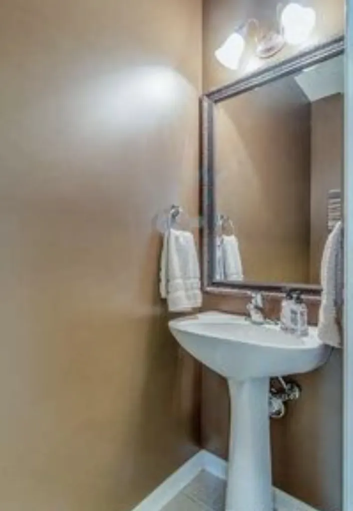 7277 Charlotte Pike Nashville TN 37209