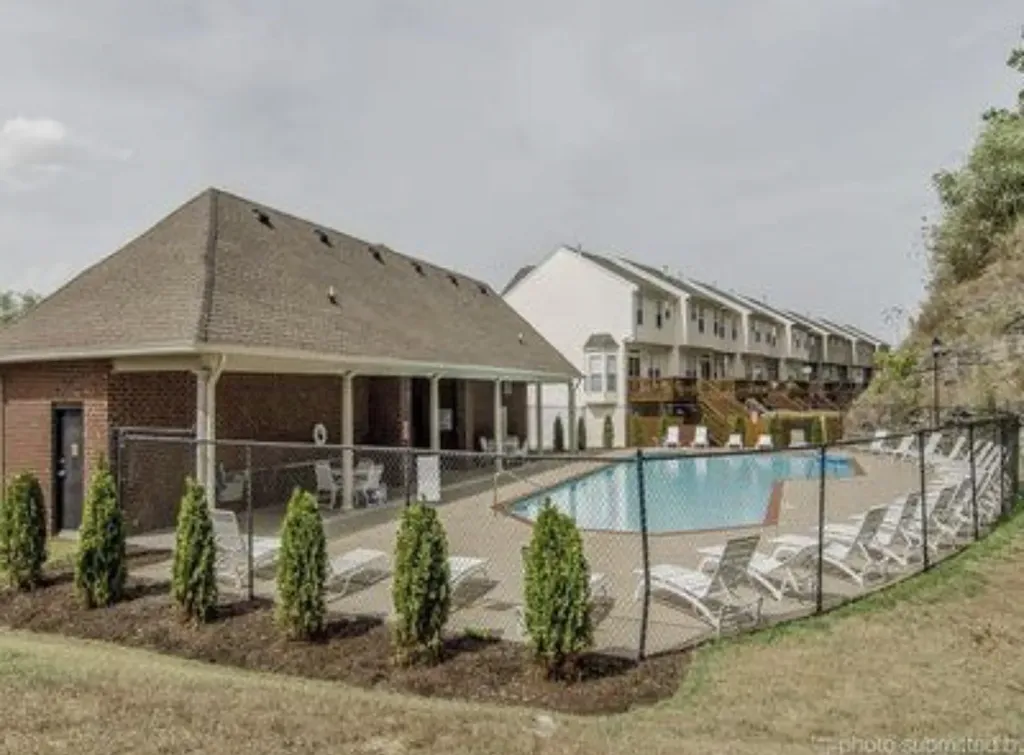 7277 Charlotte Pike Nashville TN 37209