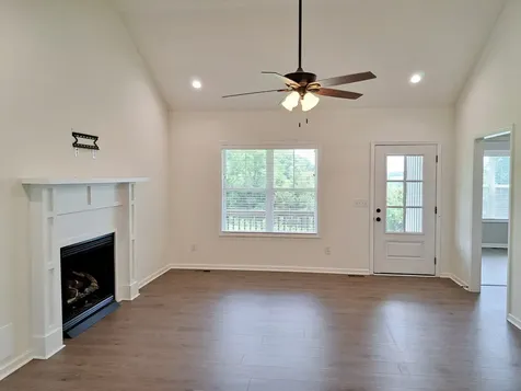 1296 Coosie Branch Road Cornersville TN 37047