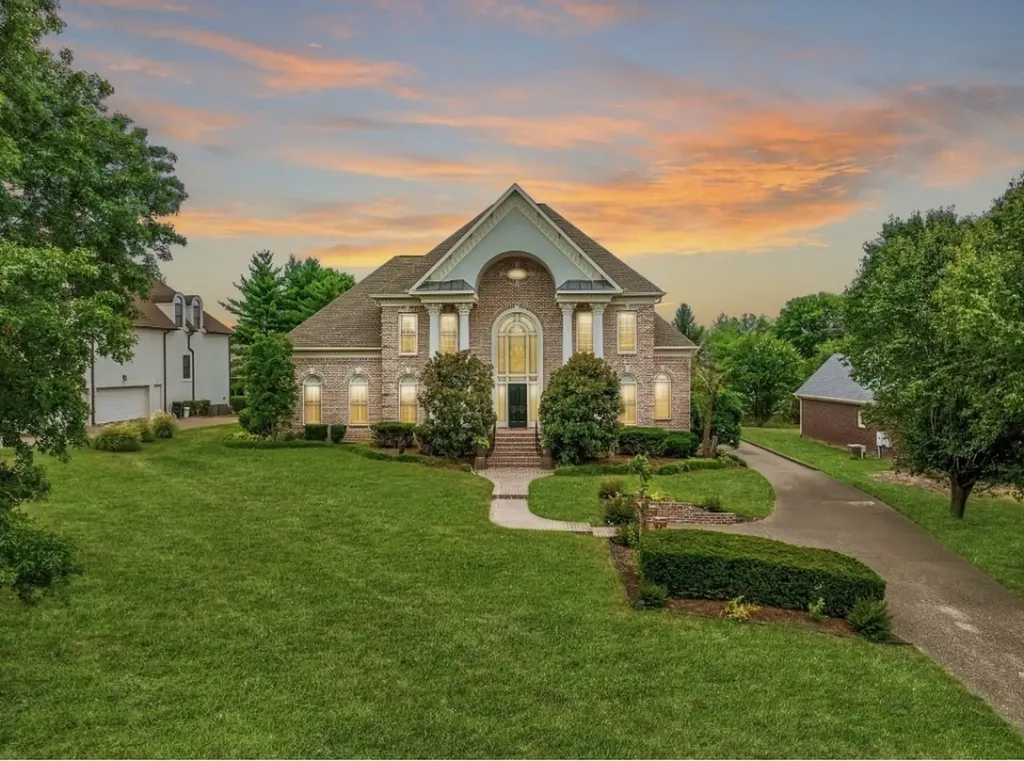 5172 Remington Drive Brentwood TN 37027