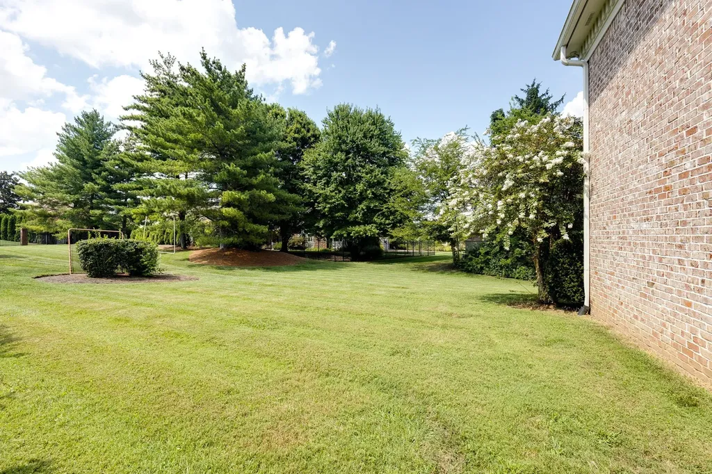 5172 Remington Drive Brentwood TN 37027