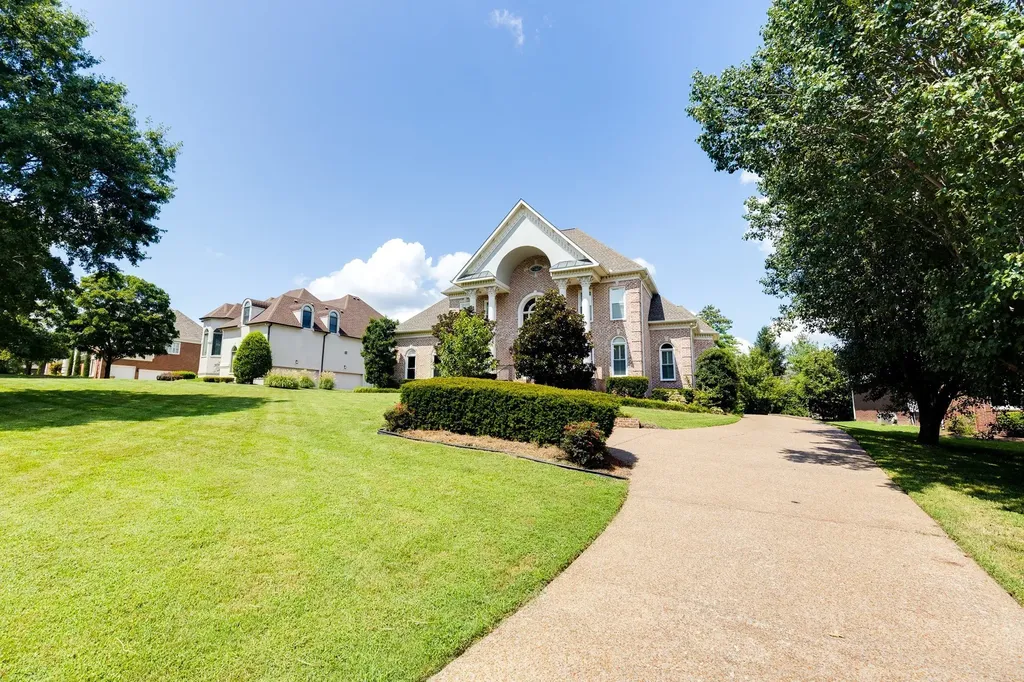 5172 Remington Drive Brentwood TN 37027