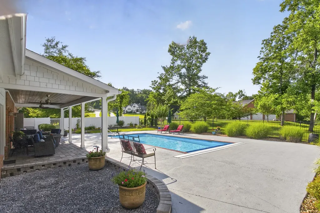 1030 Parsons Way Hendersonville TN 37075