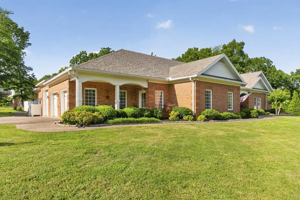 1030 Parsons Way Hendersonville TN 37075