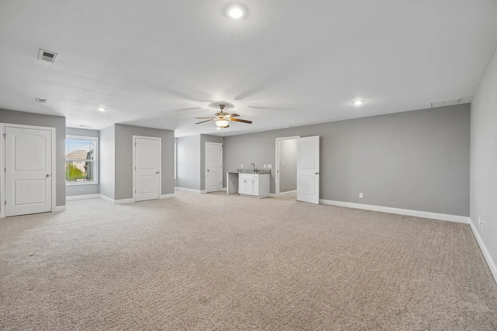 1045 Black Gum Lane Clarksville TN 37043