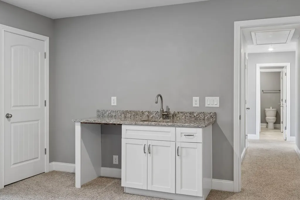 1045 Black Gum Lane Clarksville TN 37043