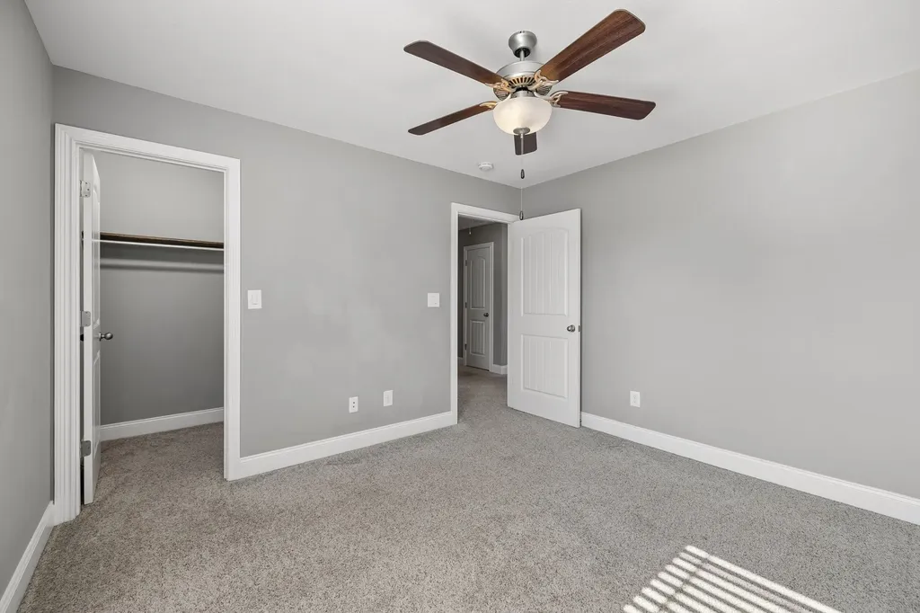 1045 Black Gum Lane Clarksville TN 37043