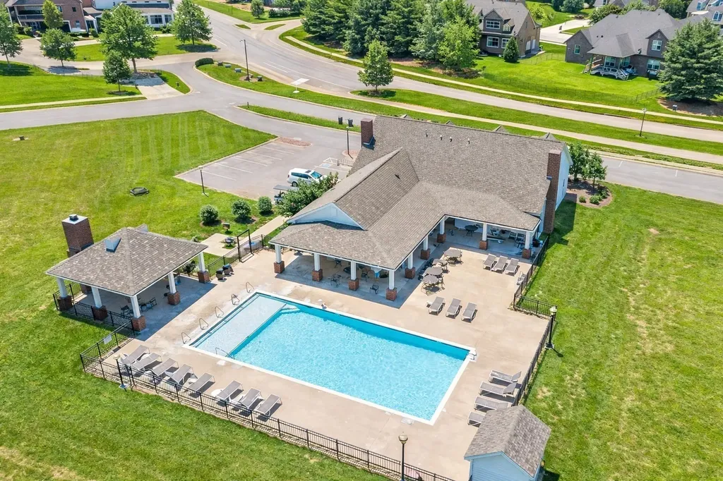 1045 Black Gum Lane Clarksville TN 37043
