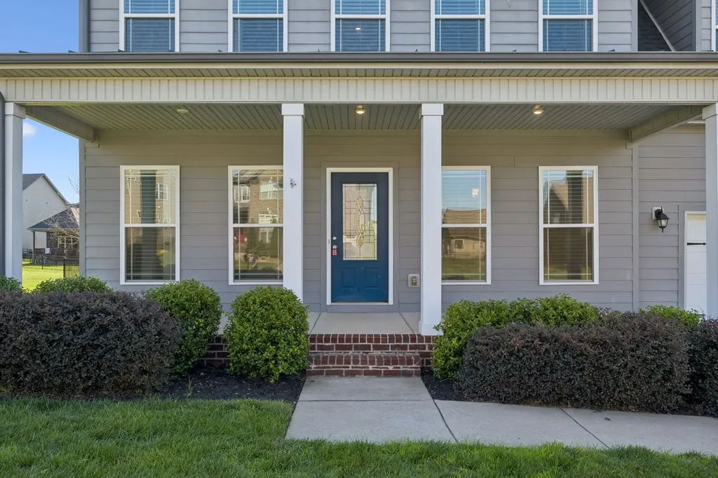 1045 Black Gum Lane Clarksville TN 37043