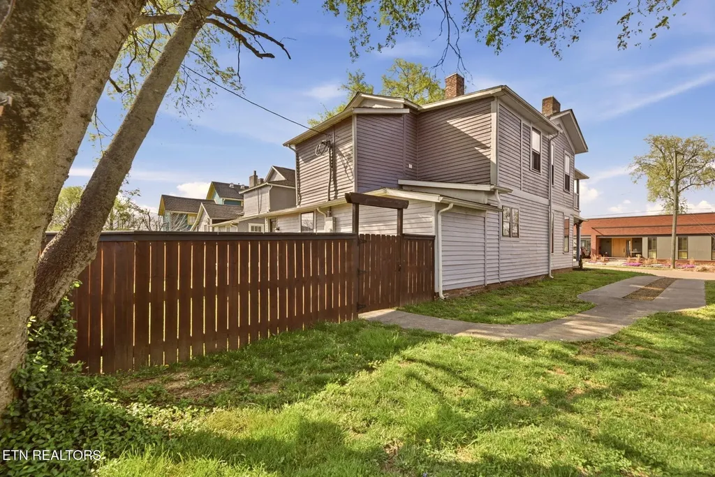 712 Morgan Street Knoxville TN 37917
