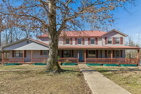 485 Lower Roans Creek Road Linden TN 37096