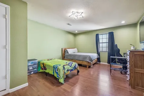 485 Lower Roans Creek Road Linden TN 37096