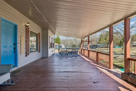 485 Lower Roans Creek Road Linden TN 37096