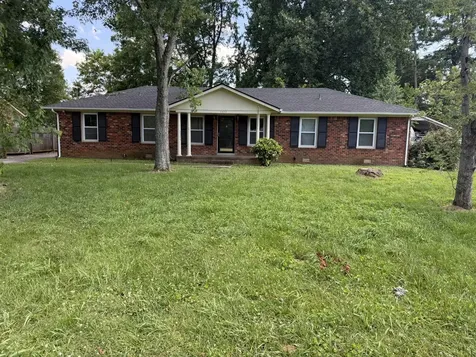 1423 Avon Road Murfreesboro TN 37129