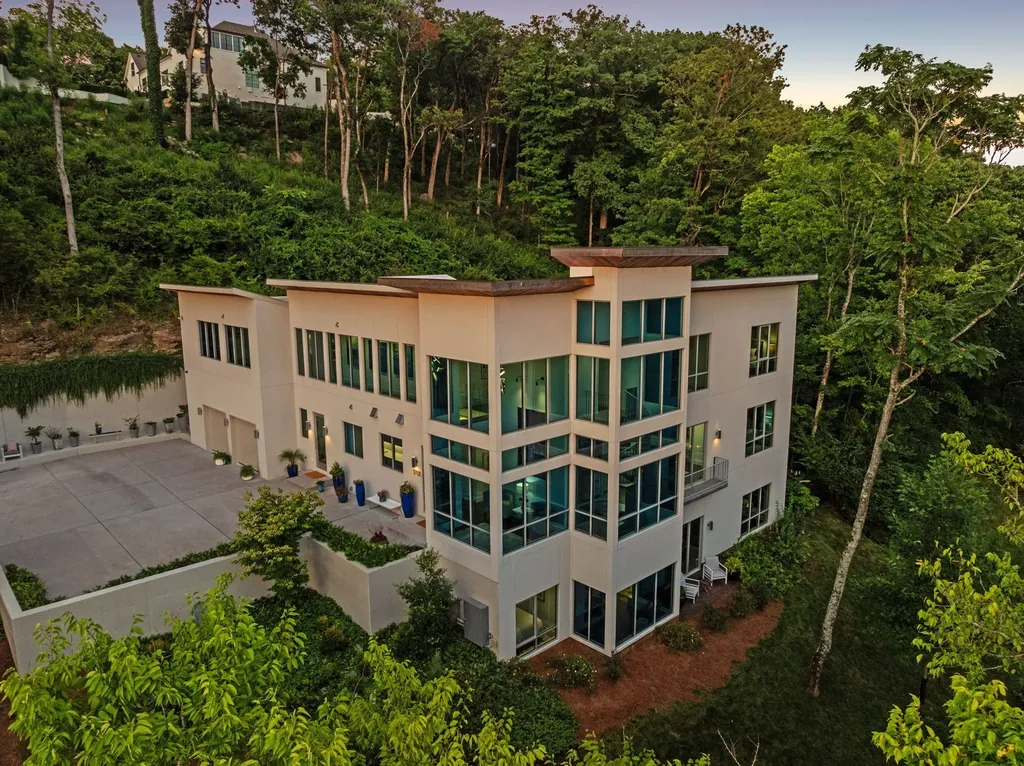 1701 Woodsong Drive Brentwood TN 37027