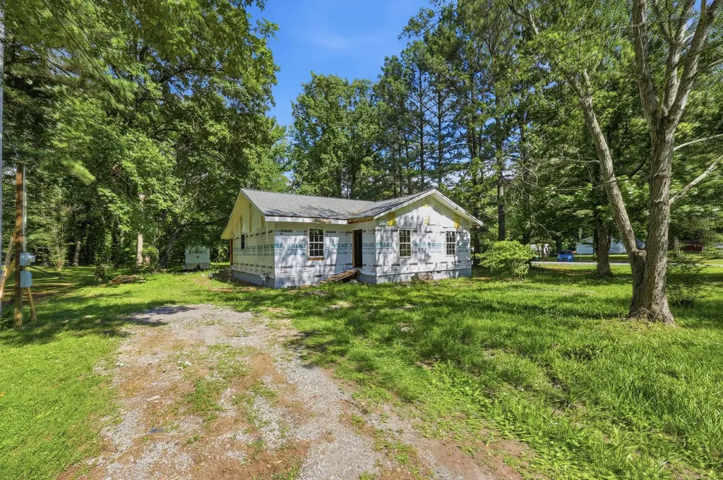 157 Malkowski Road Clarksville TN 37043