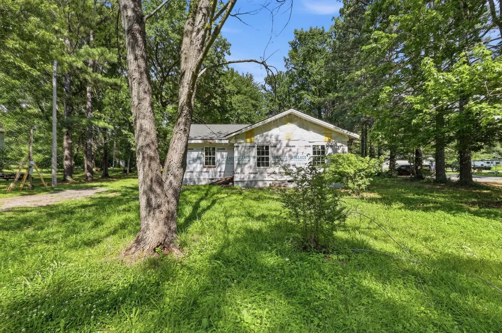 157 Malkowski Road Clarksville TN 37043