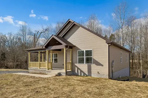 342 Leigh Anna Circle Lafayette TN 37083