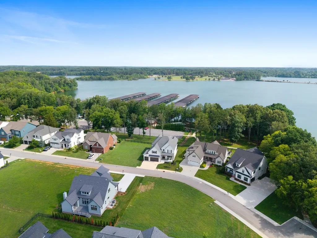 155 Hammock Drive Winchester TN 37398