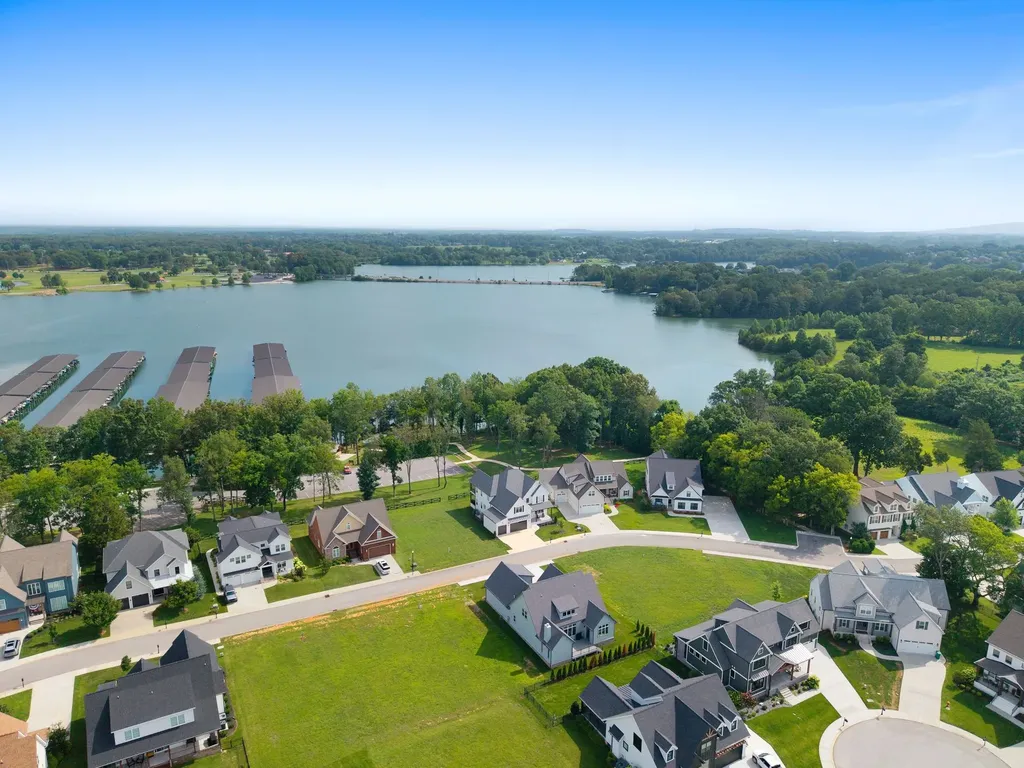 155 Hammock Drive Winchester TN 37398