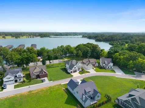 155 Hammock Drive Winchester TN 37398