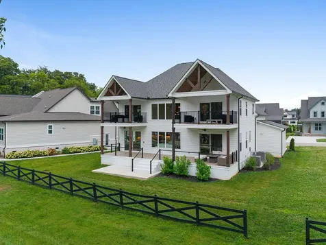 155 Hammock Drive Winchester TN 37398